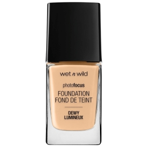 Фон дьо тен озаряващ 30 ml WET 'N WILD Photo Focus Dewy Foundation  Soft Beige