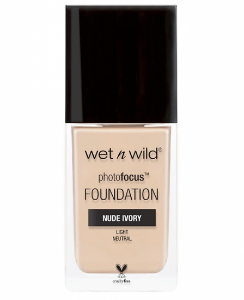 Фон дьо тен матиращ 30 ml WET 'N WILD Photo Focus Foundation MATTE Nude Ivory