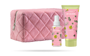 Душ гел 200 ml  + Ароматизирана вода 100 ml + Несесер  Pupa  Let's Bloom Kit 2  Wildflowers