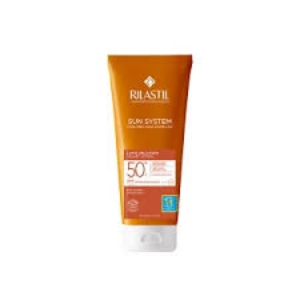 Течна  хидратираща  емулсия за тяло  SPF 50 200 ml RILASTIL SUN SYSTEM VELVET  LOTION